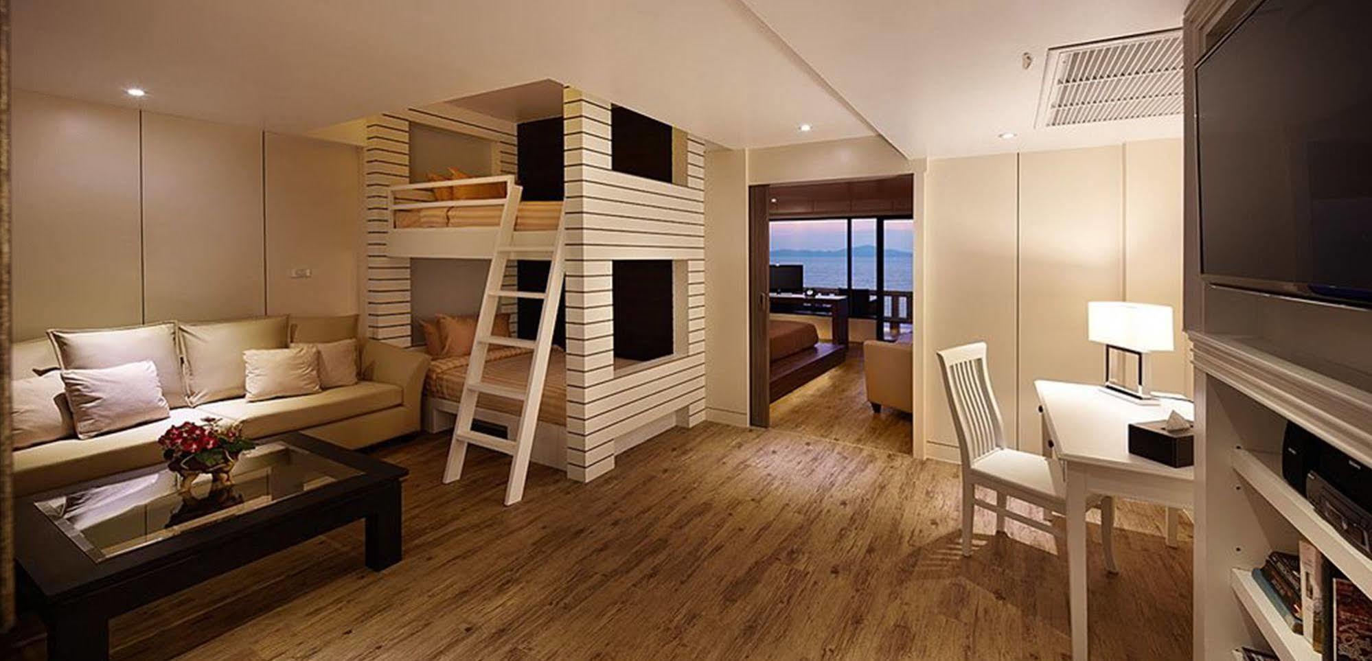Golden Cliff House 3* Pattaya