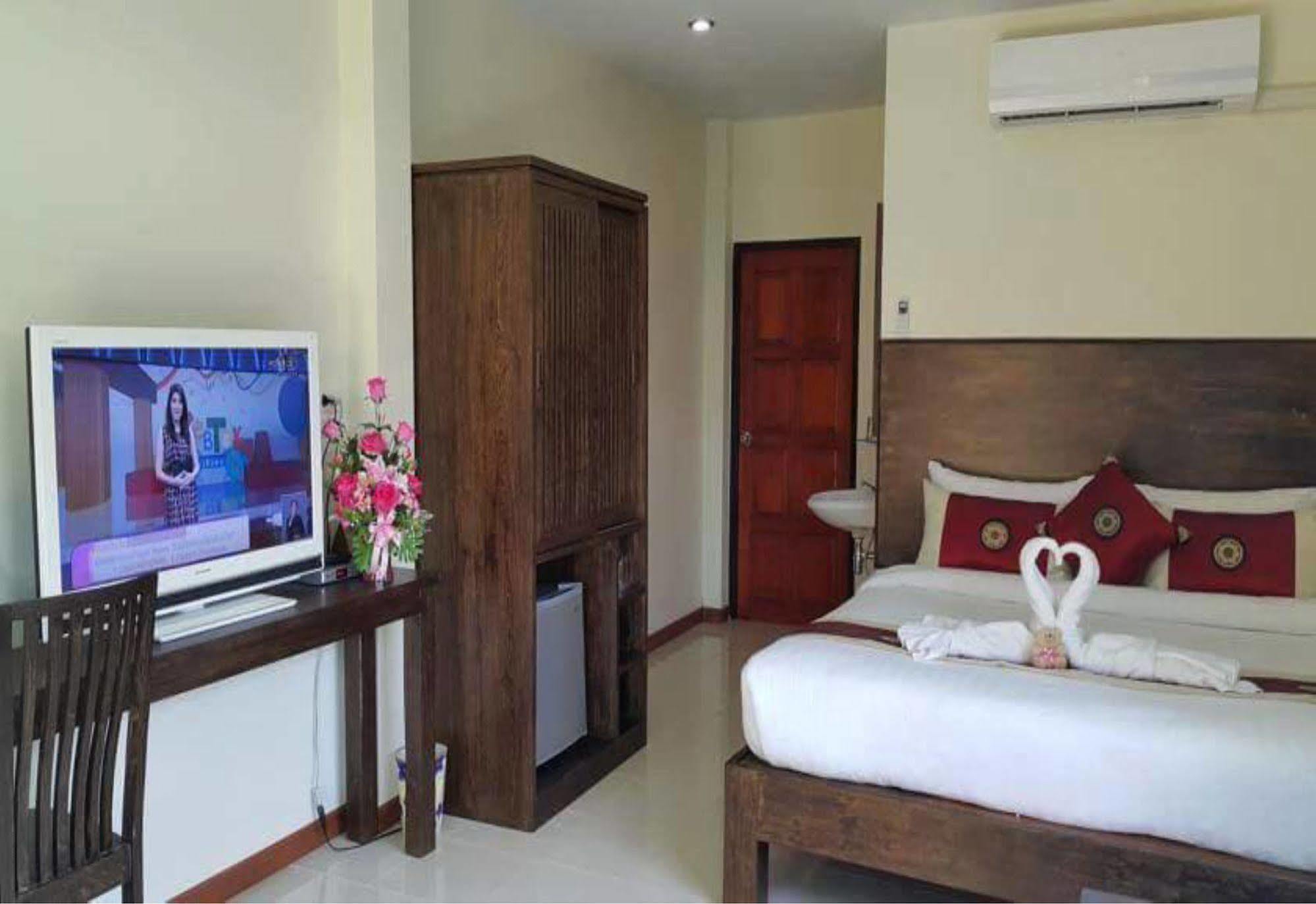 Ruen Narisra Hotel Sukhothai