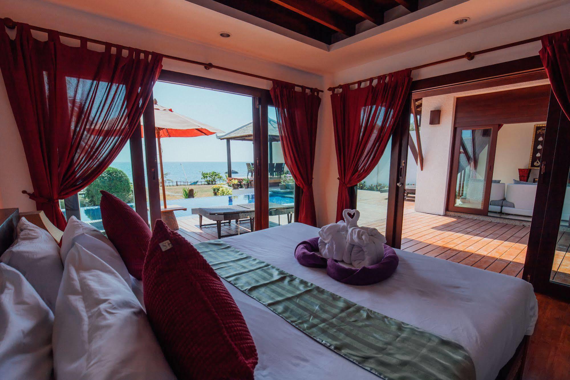 Thai Island Dream Estate Villa