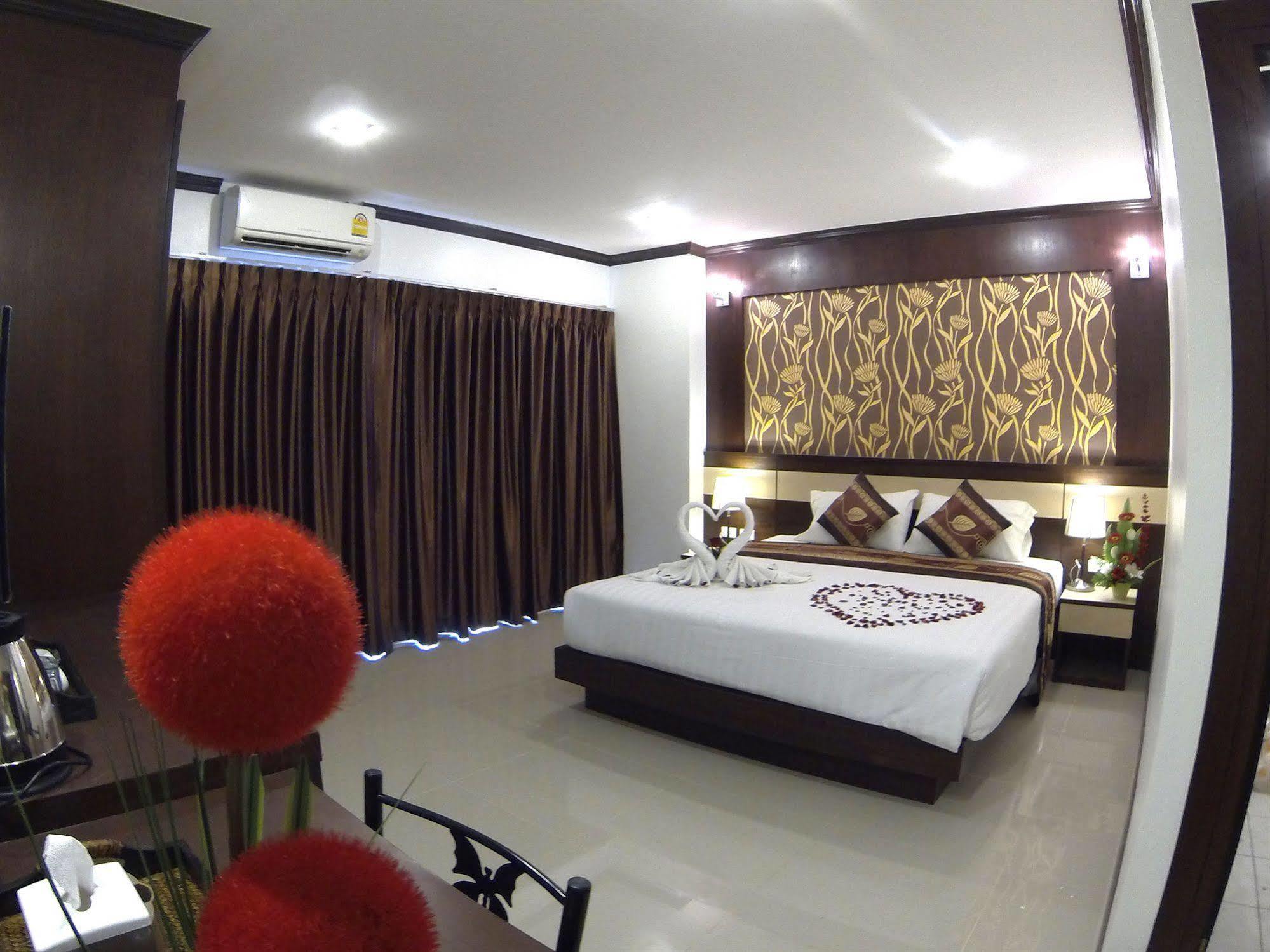 Mansion - Sha Certified Hotel