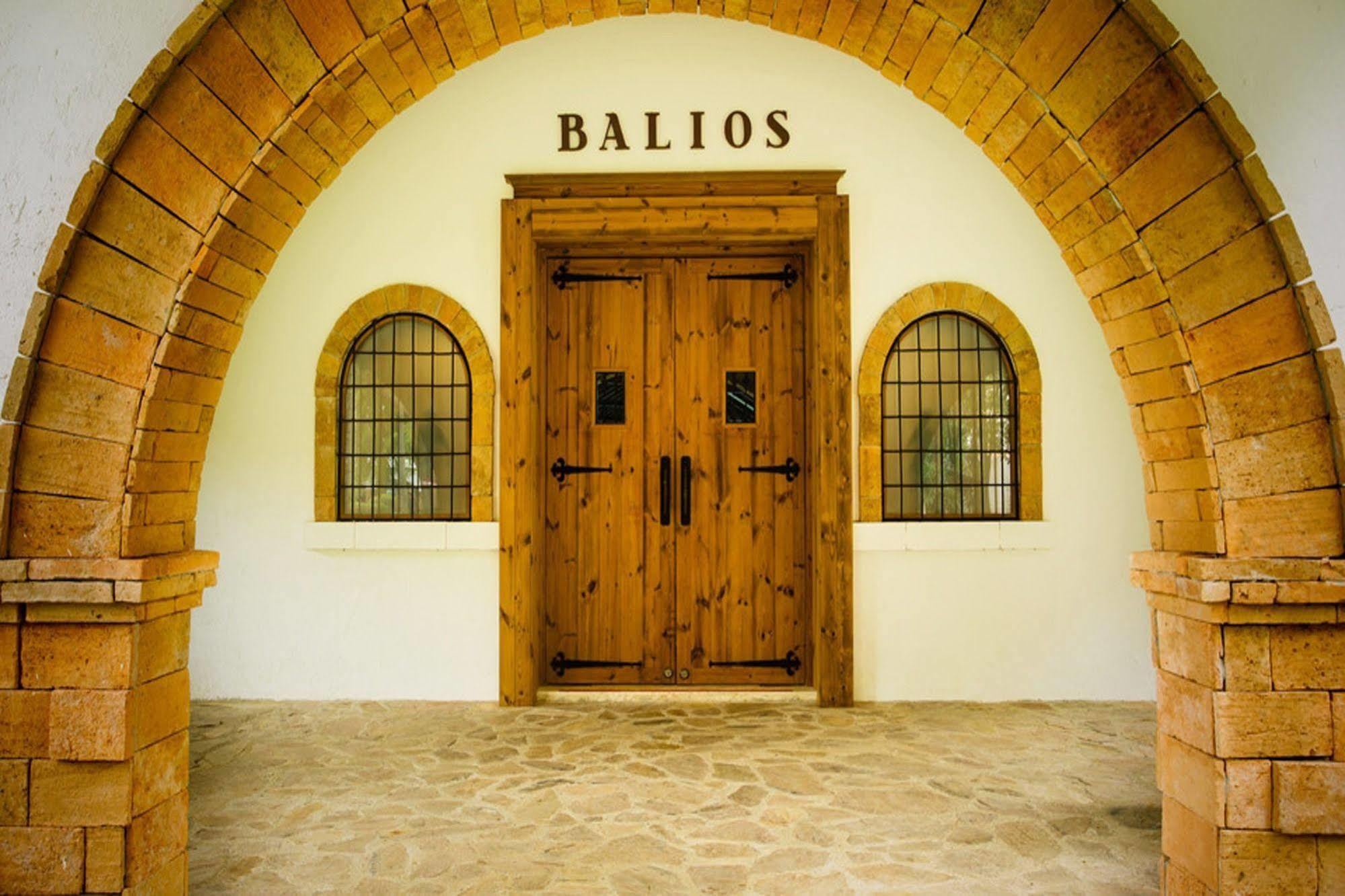 Balios Khaoyai Hotel 3*