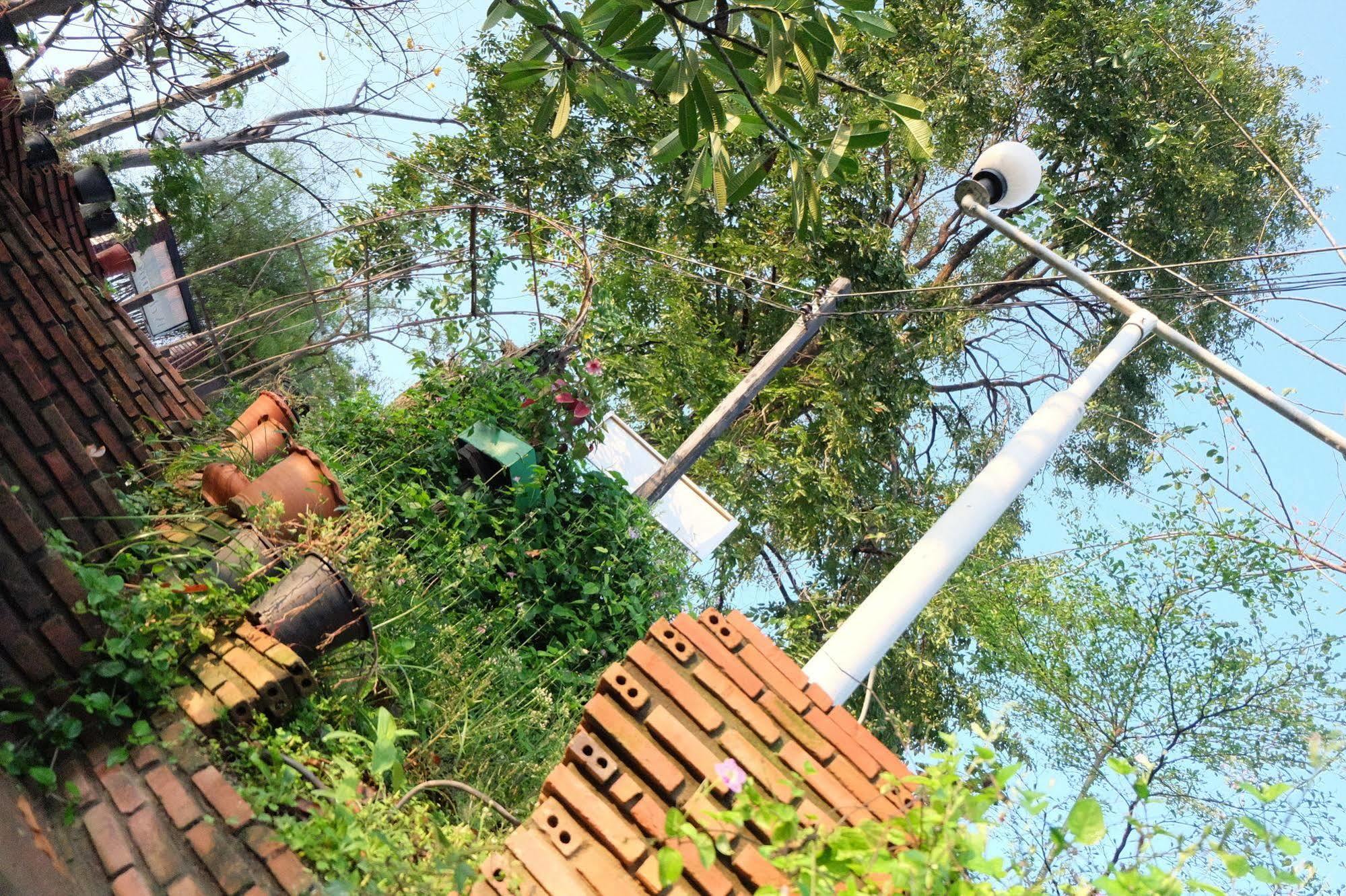 Kwae Riverside Kanchanaburi