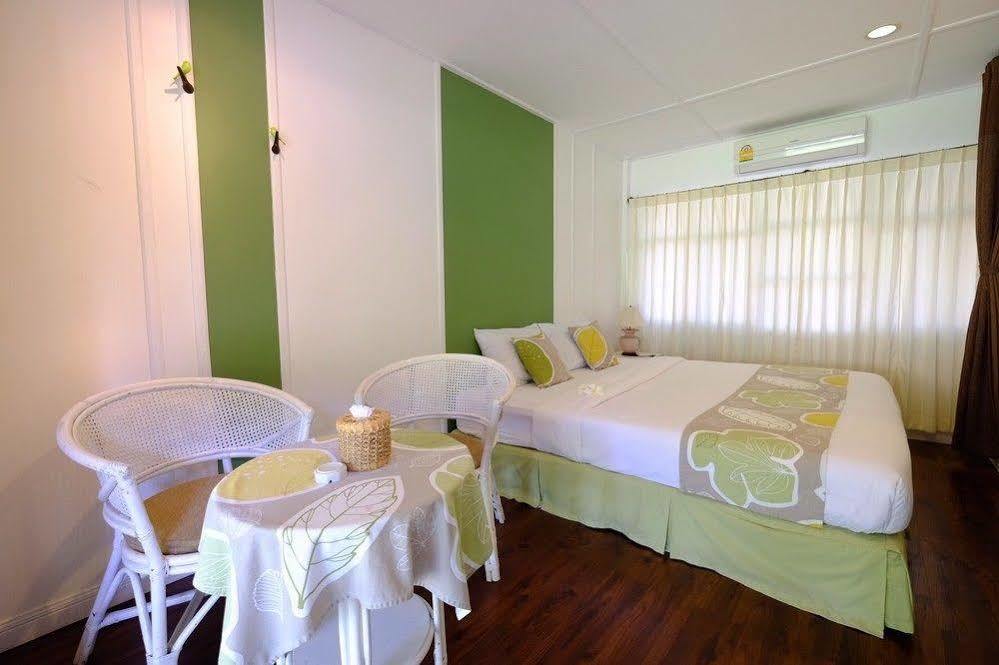 Suan Resort 3*