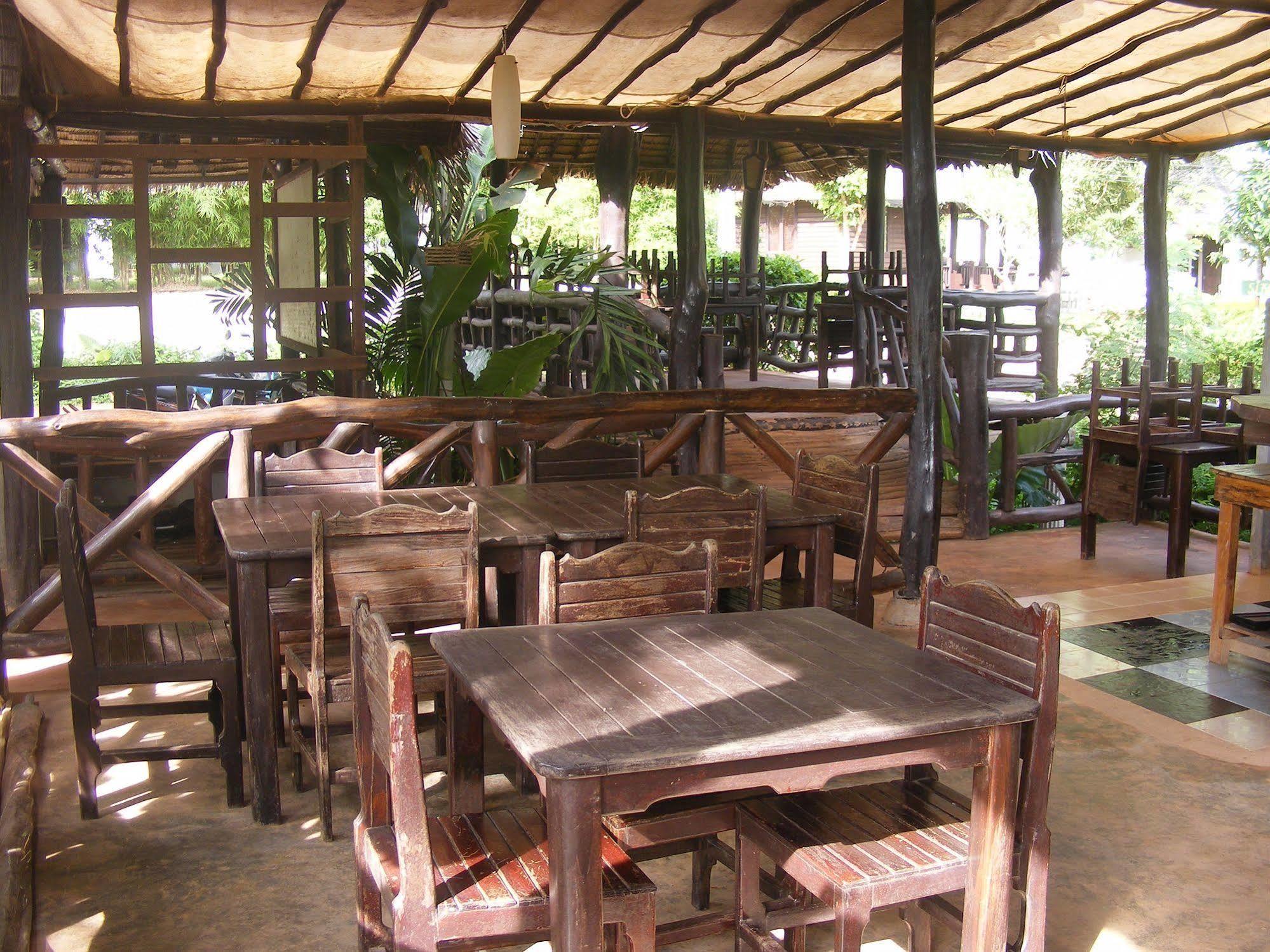 Mook Lanta Eco Resort
