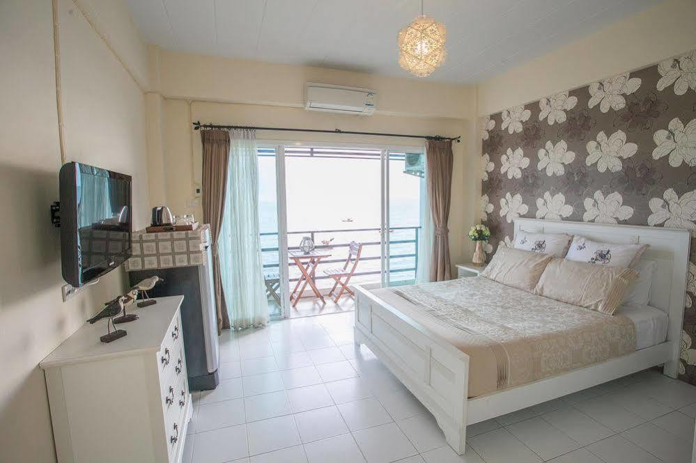 Sea Trees Guest house Bang Saen