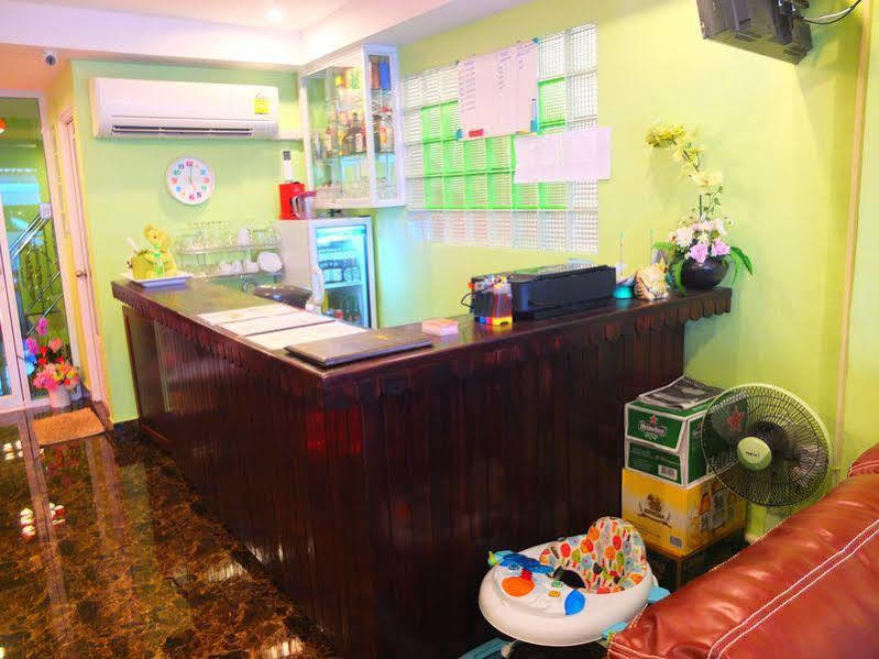 Oyo 75330 Little House Hotel Pattaya