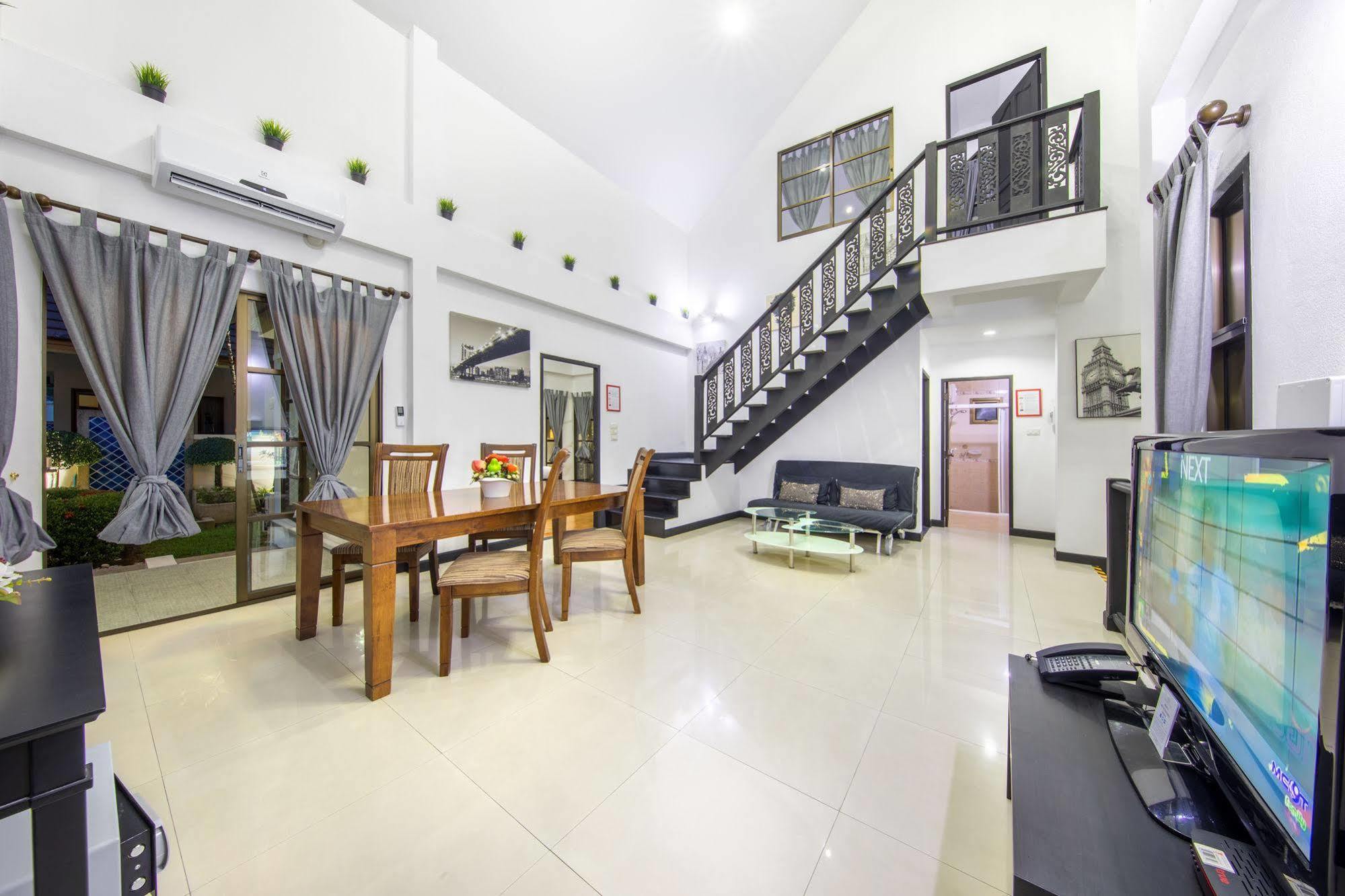 Villa Green Pool Pattaya *