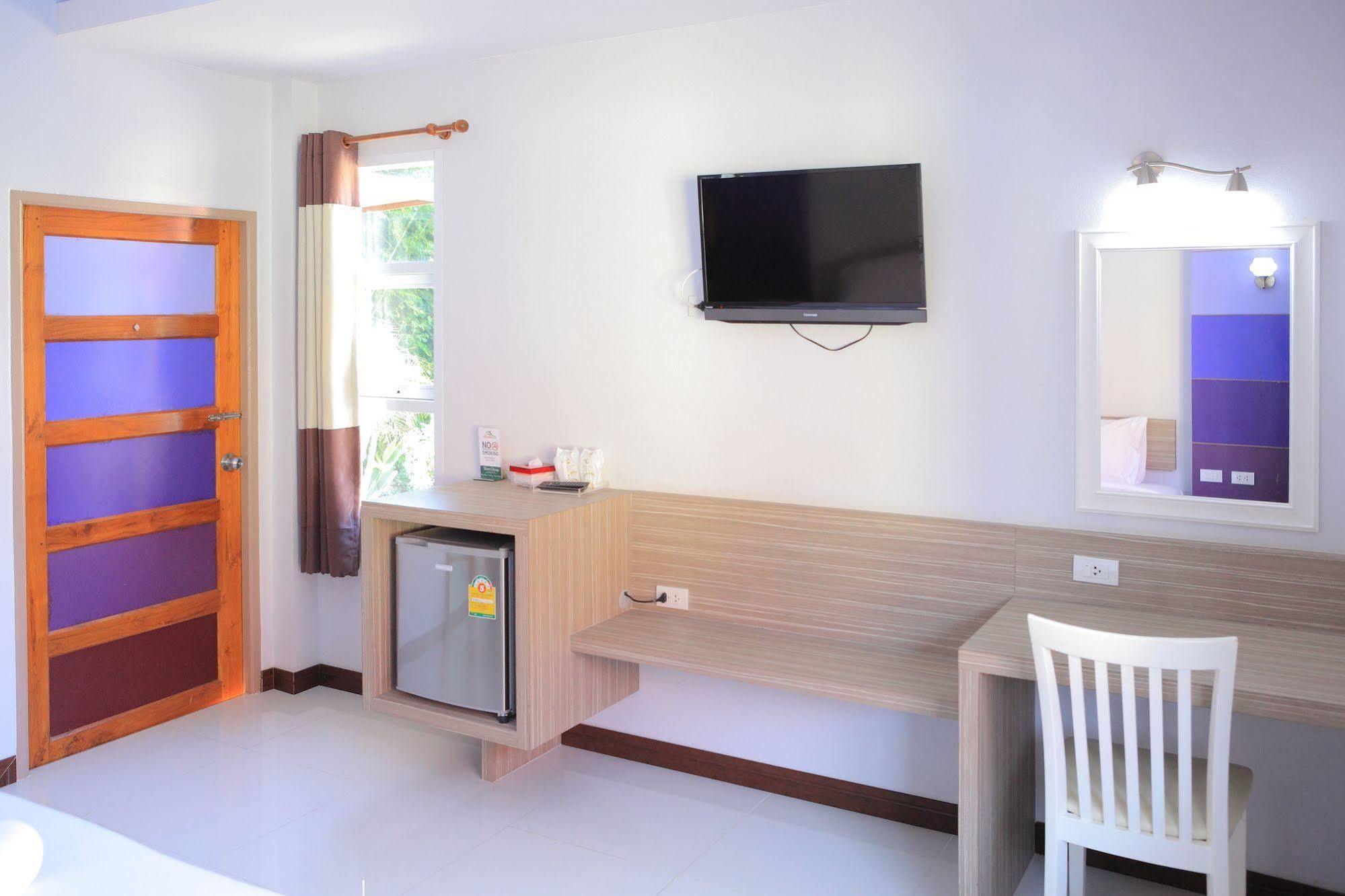 Pueanjai And Restaurant Resort Chumphon