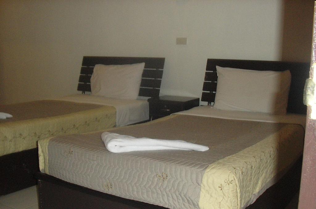Service 2* Koh Samui