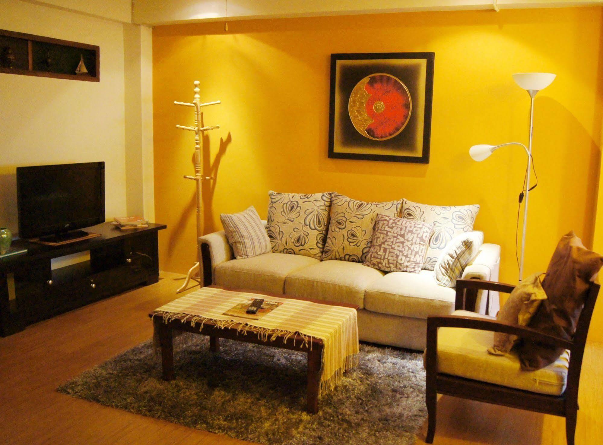 Oyo 304 Seven Suns Hotel Chiang Mai