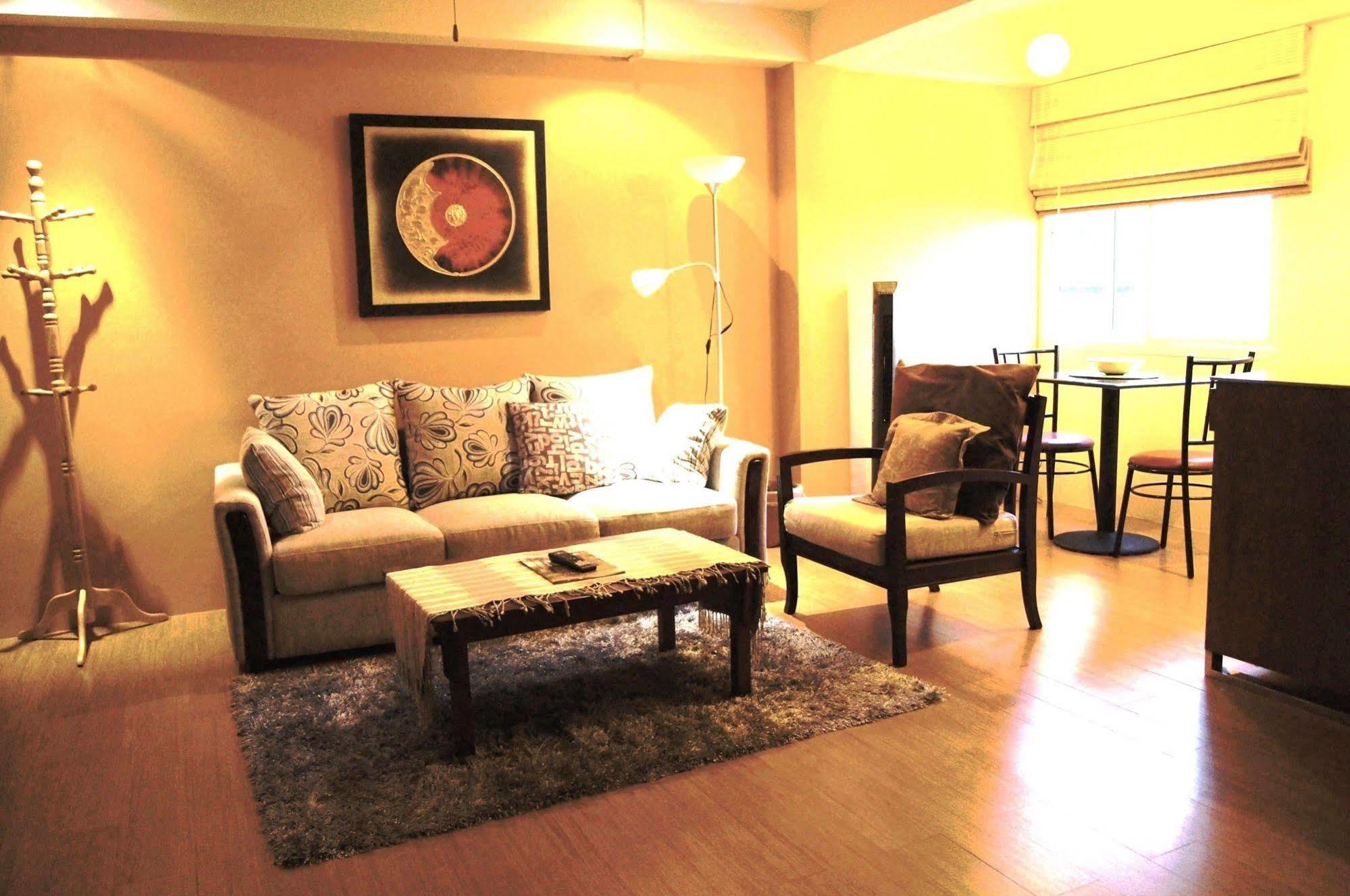 Hotel Oyo 304 Seven Suns 3*