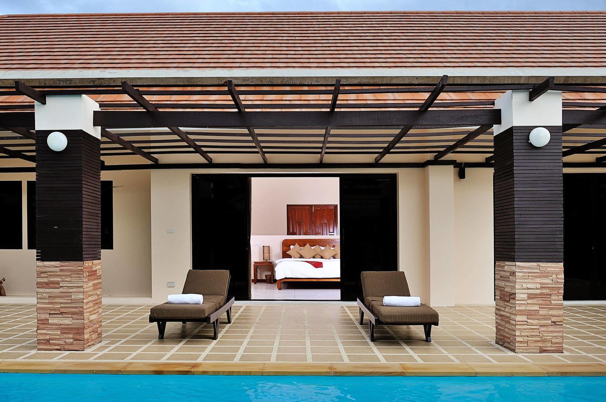 Baan Santi Villa *