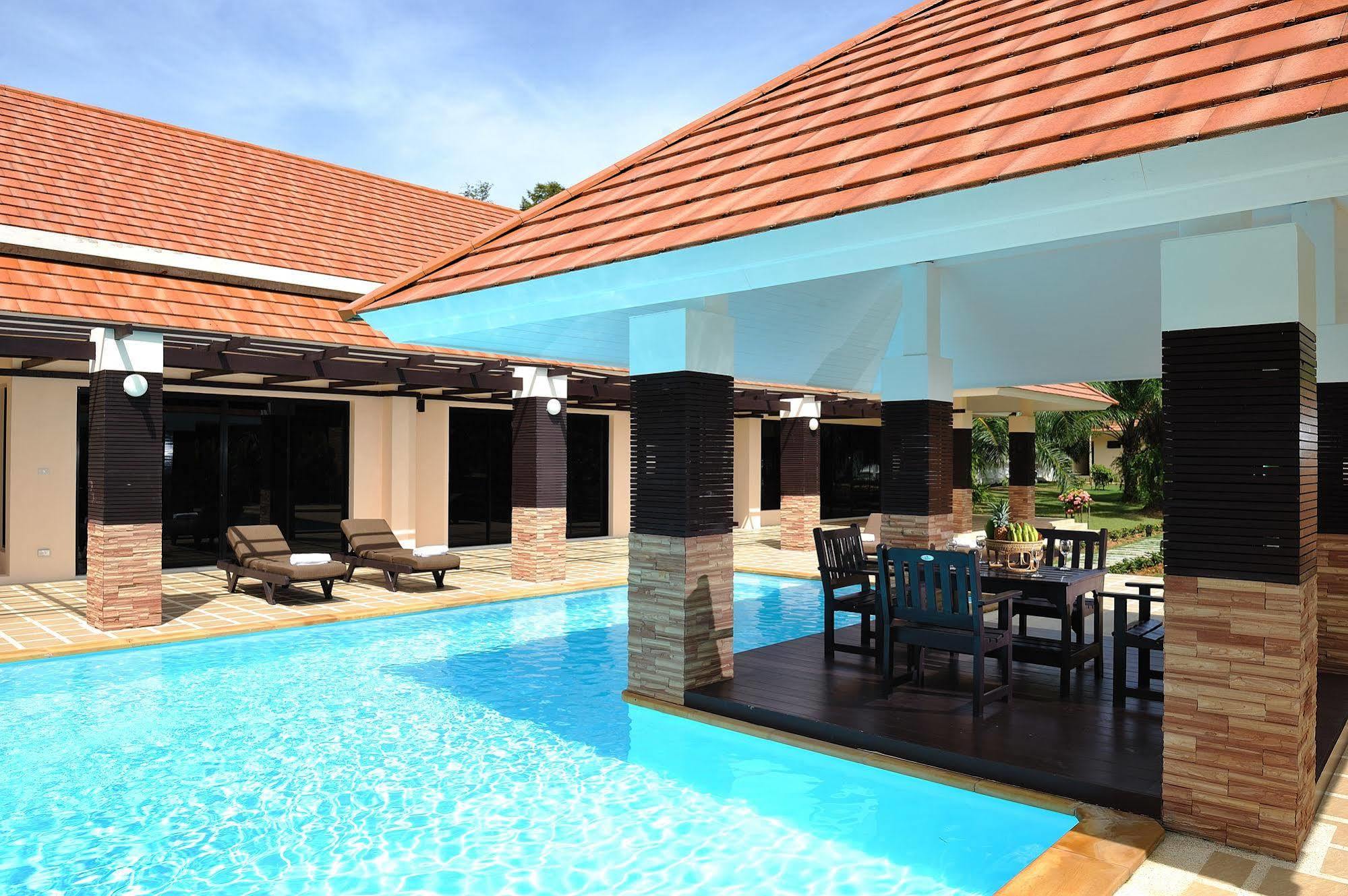 Baan Santi Ao Nang