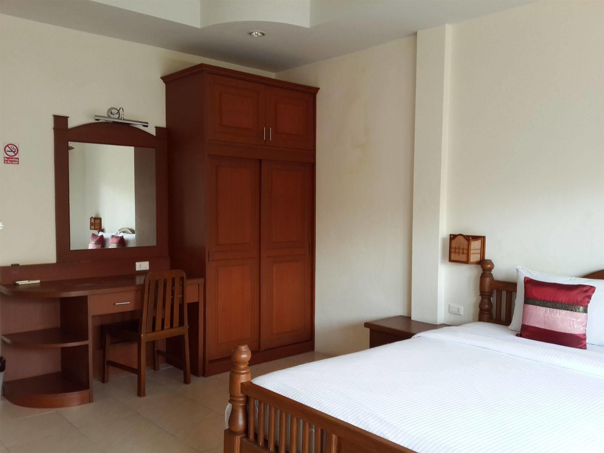 Hotel Plaza Lamai Beach (Koh Samui)