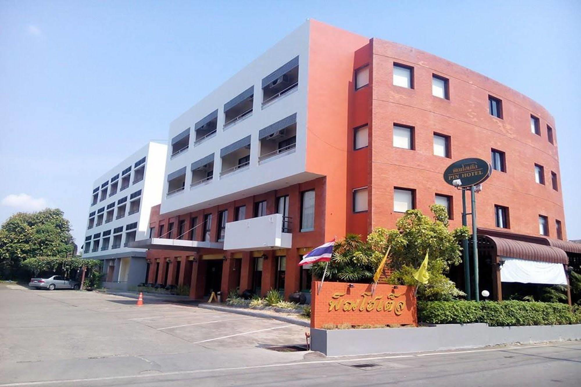 Pin Hotel