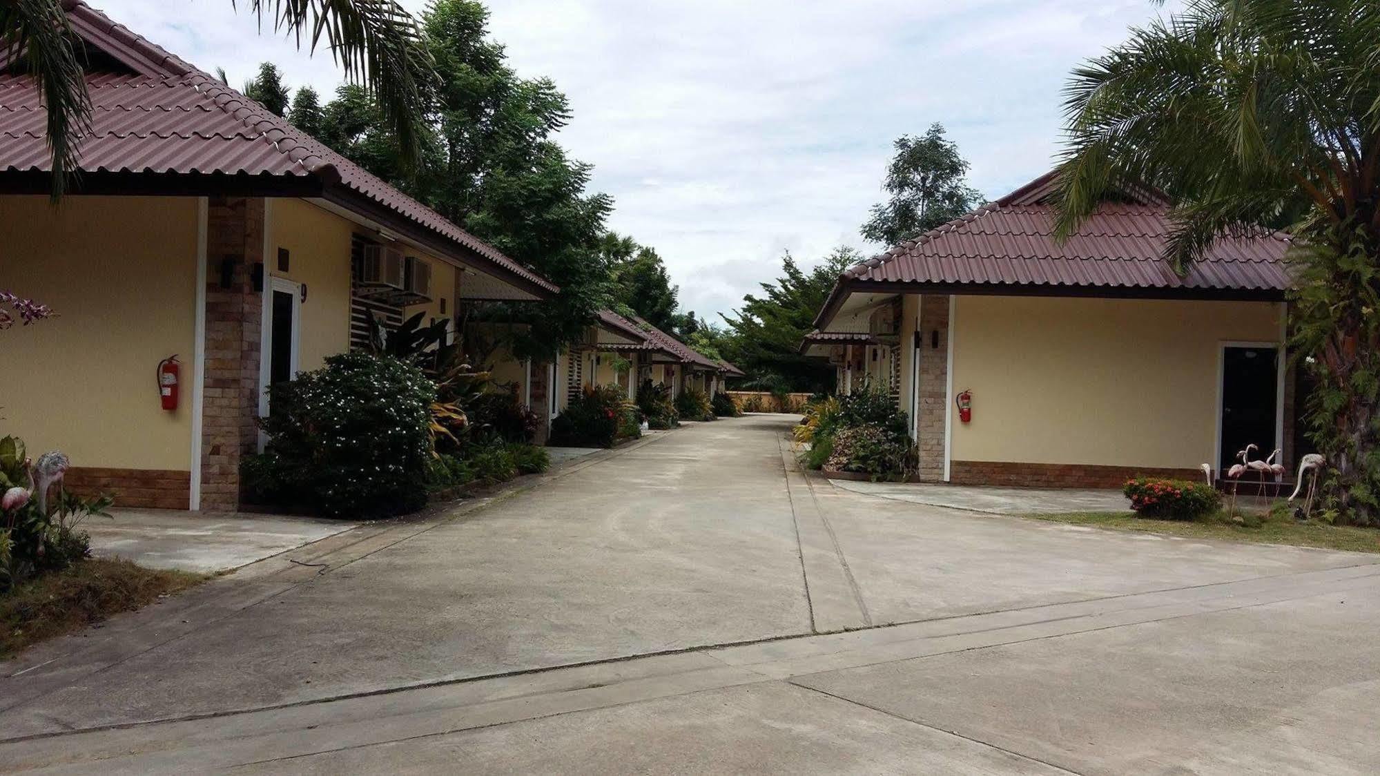 Palm Sweet Resort