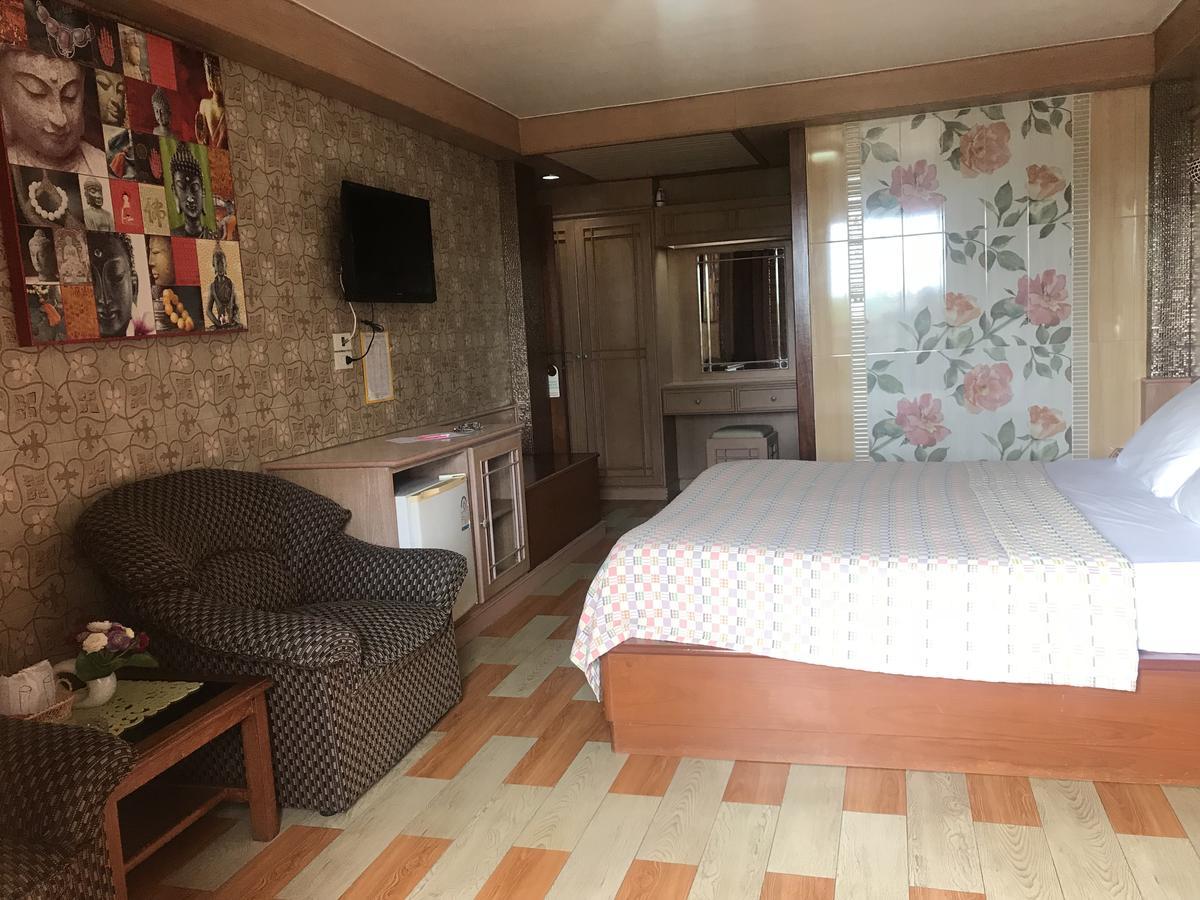 Hotel Wandee House Jomtien 2*