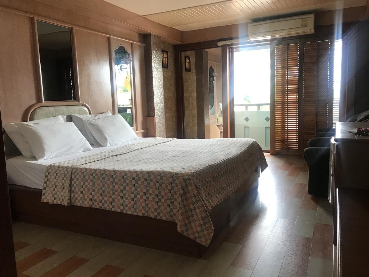Hotel Wandee House Jomtien 2*