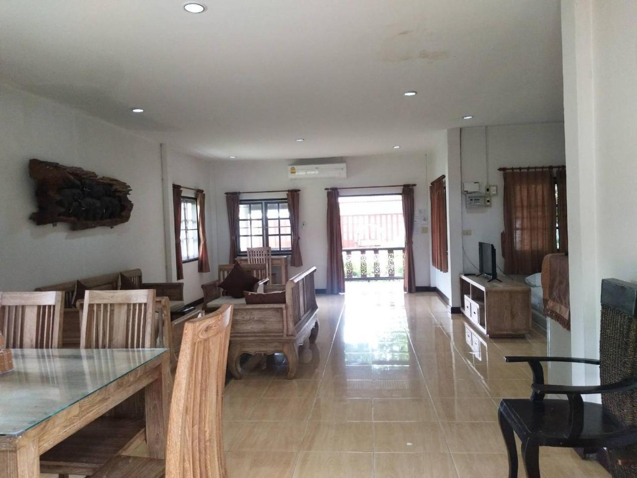 Inthanon Riverside Chom Thong