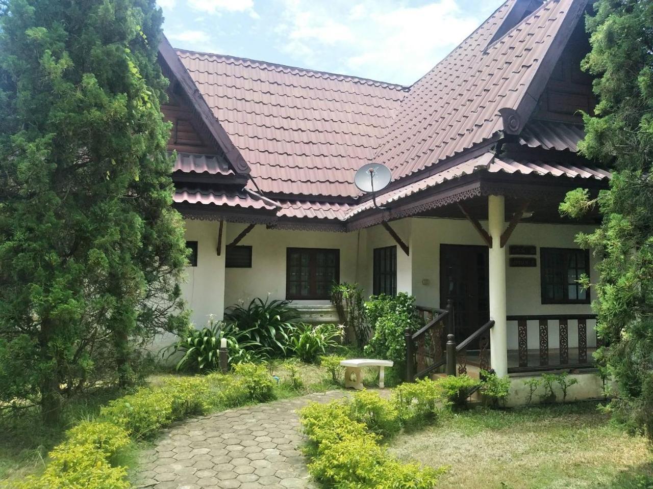 Inthanon Riverside 3*
