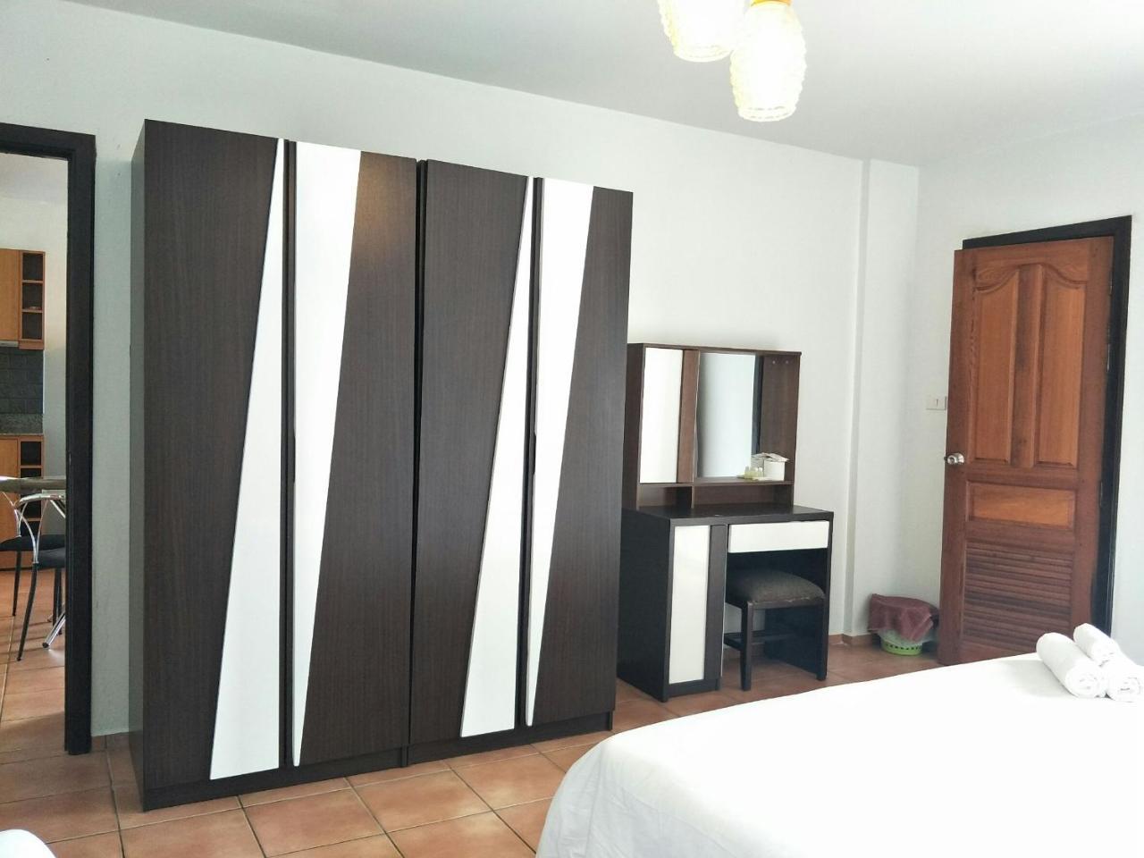 Lomsabai 2* Bang Saen