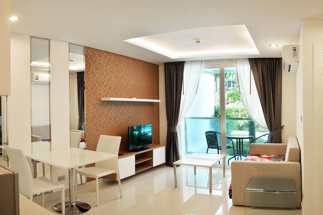 Apartment Amazon Unit B1-217 *