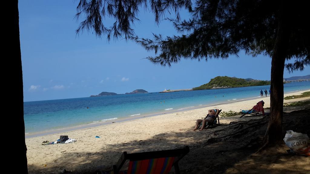 - Baan Dusit Pattaya Villa Ban Nong Hin (Prachuap Khiri Khan)