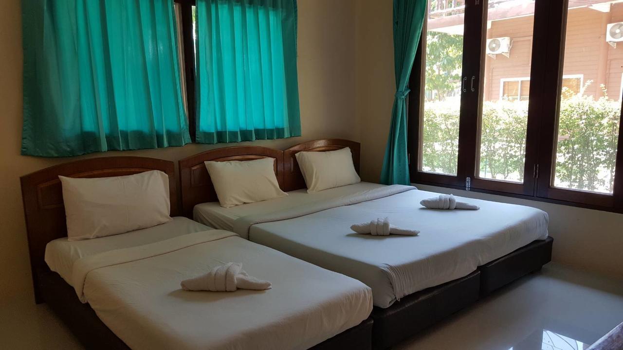 Phuaob Nam Sai Country Resort Nakhon Nayok