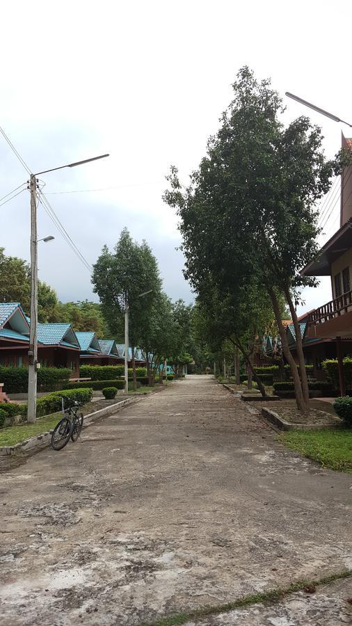 Phuaob Nam Sai Country Resort Nakhon Nayok