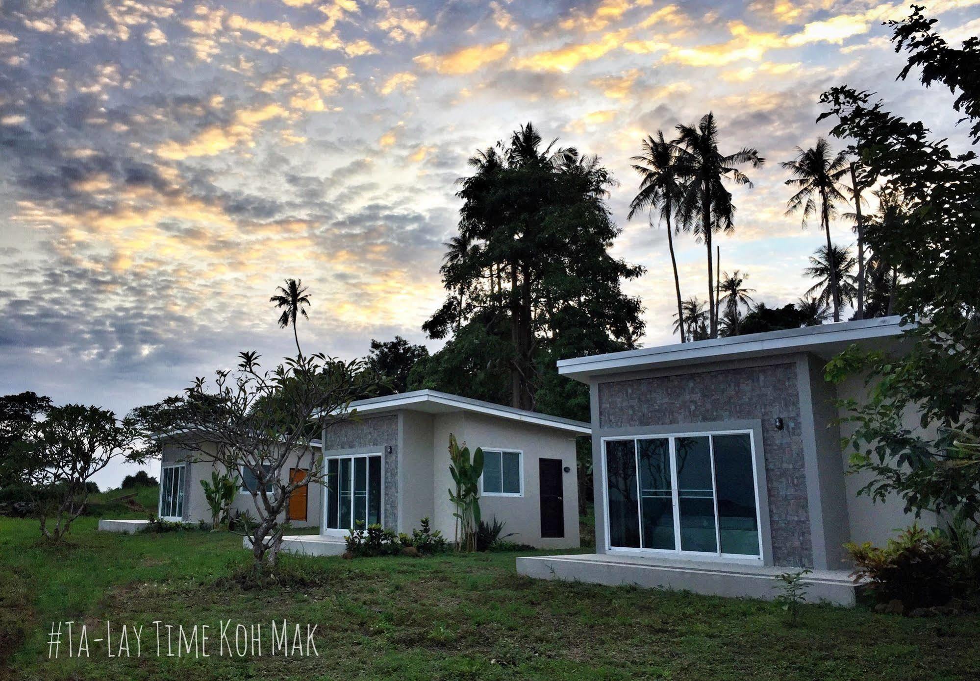 Inn Ta-lay Time Kohmak 2*