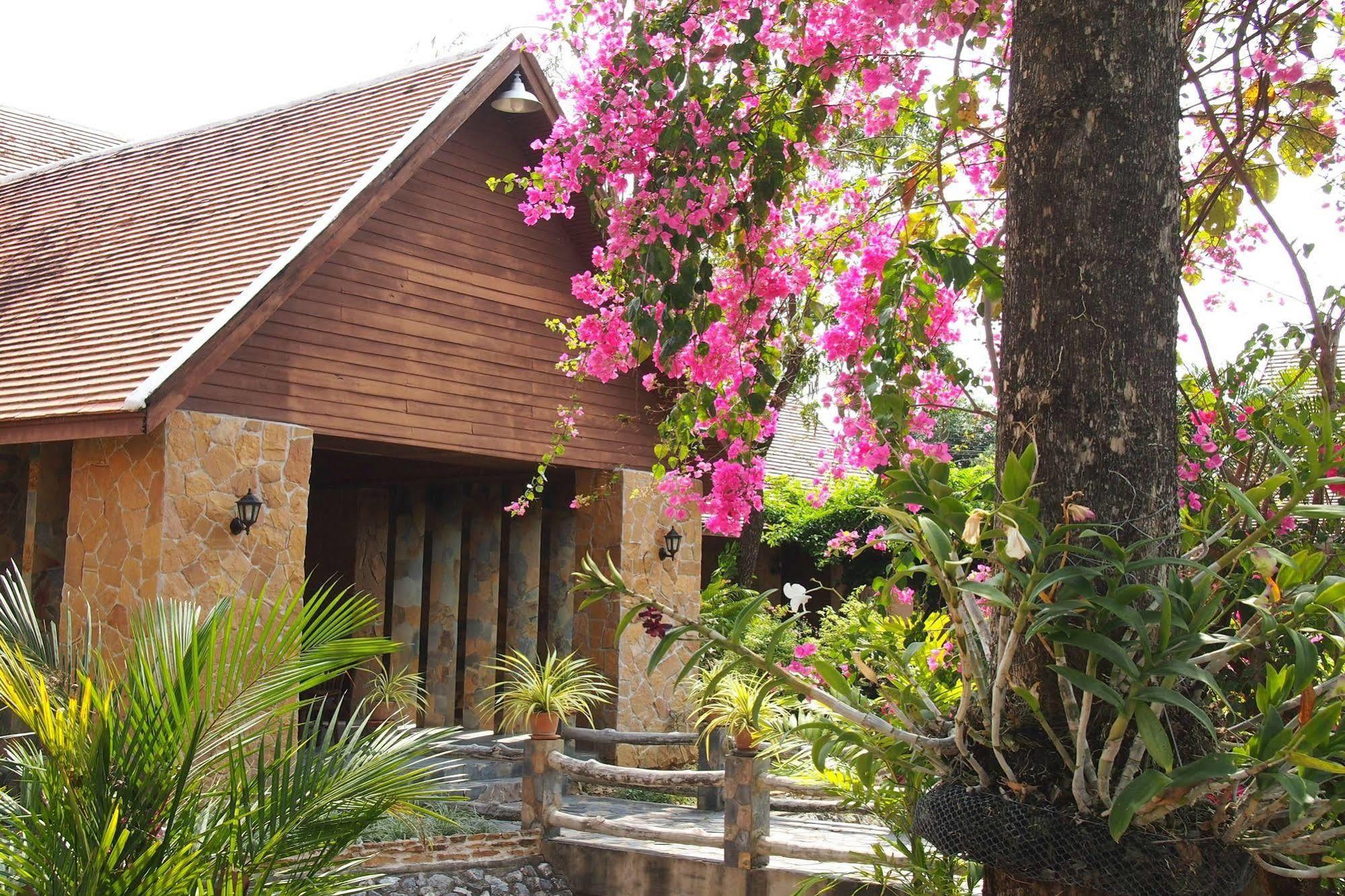 Resort Khao Yai Country Hill Phayayen