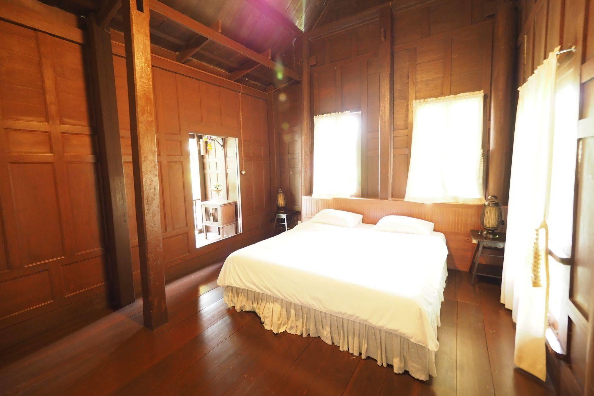 Baan Suan 2*