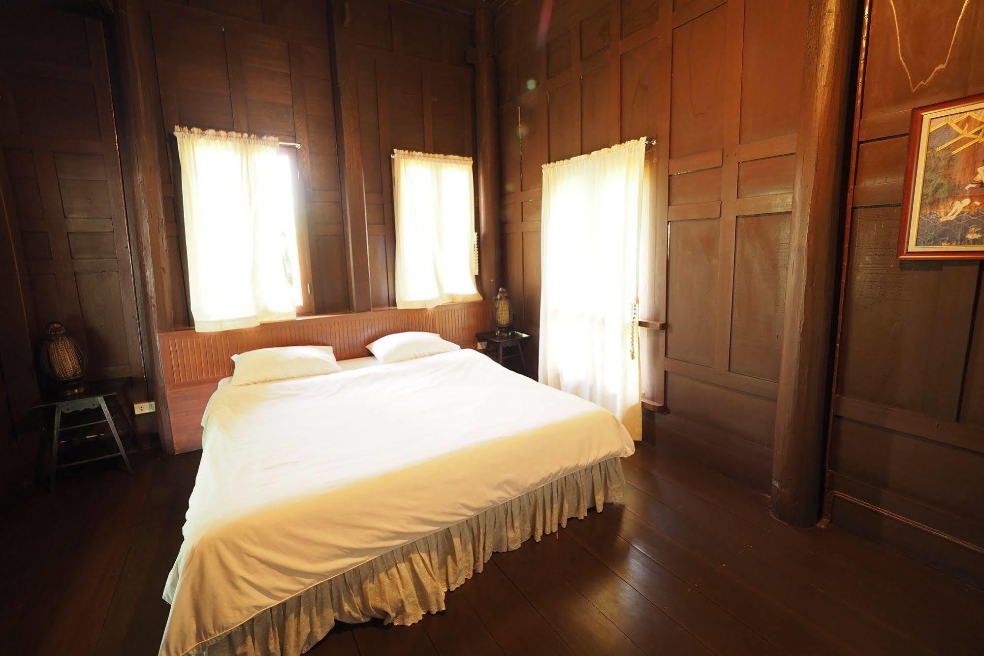 Resort Baan Suan