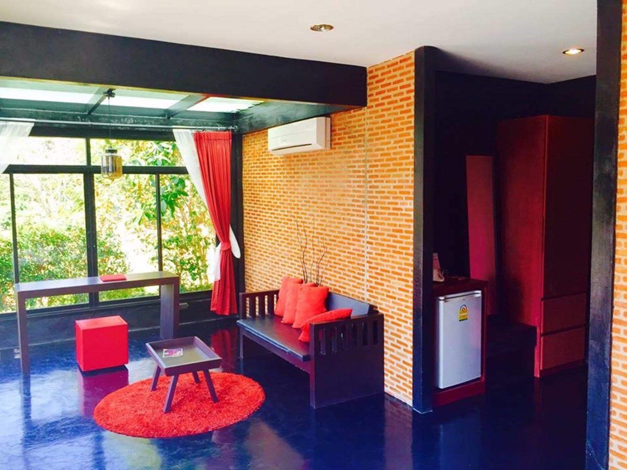 Ashcarya Boutique Hotel Ban Bo (Ratchaburi)