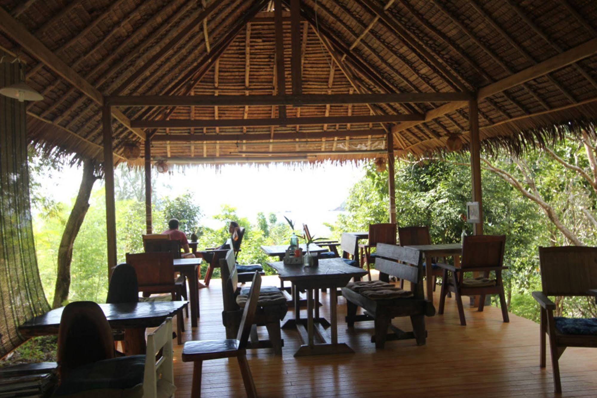 Chomjan Resort Koh Phayam