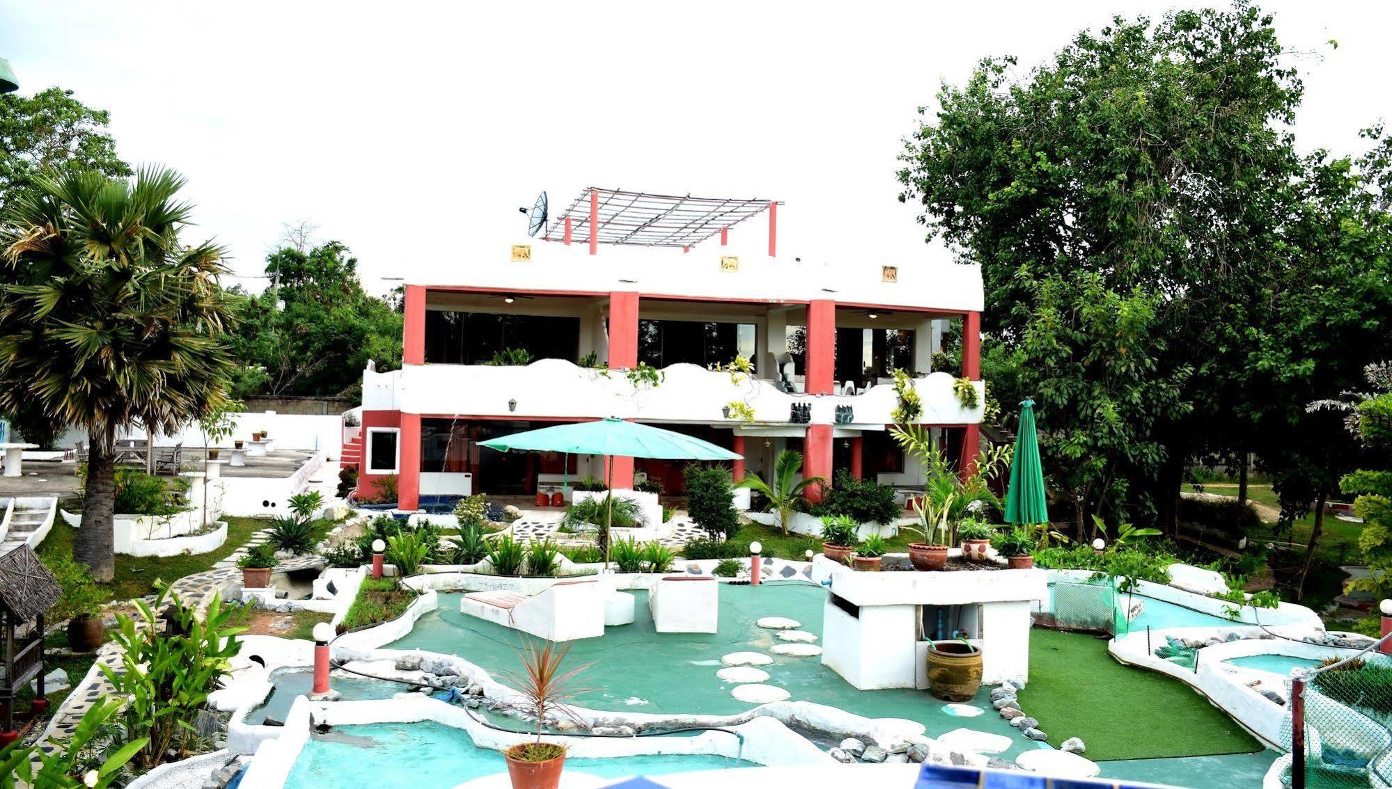 Mirabel Club Resort