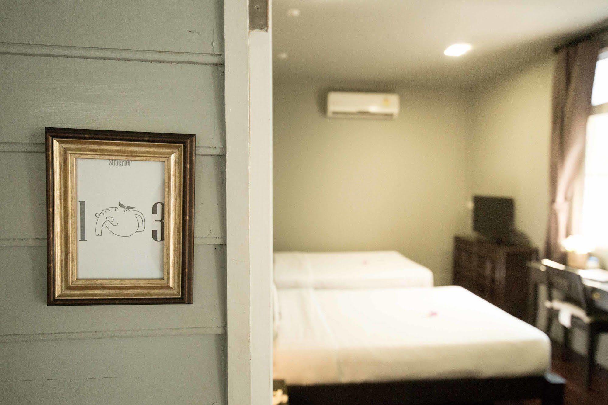 Dorm Of Happiness By Tharaburi Sukhothai