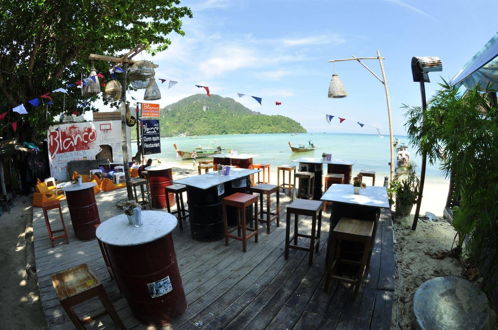 Hotel Blanco Dorm & Restaurant 2*