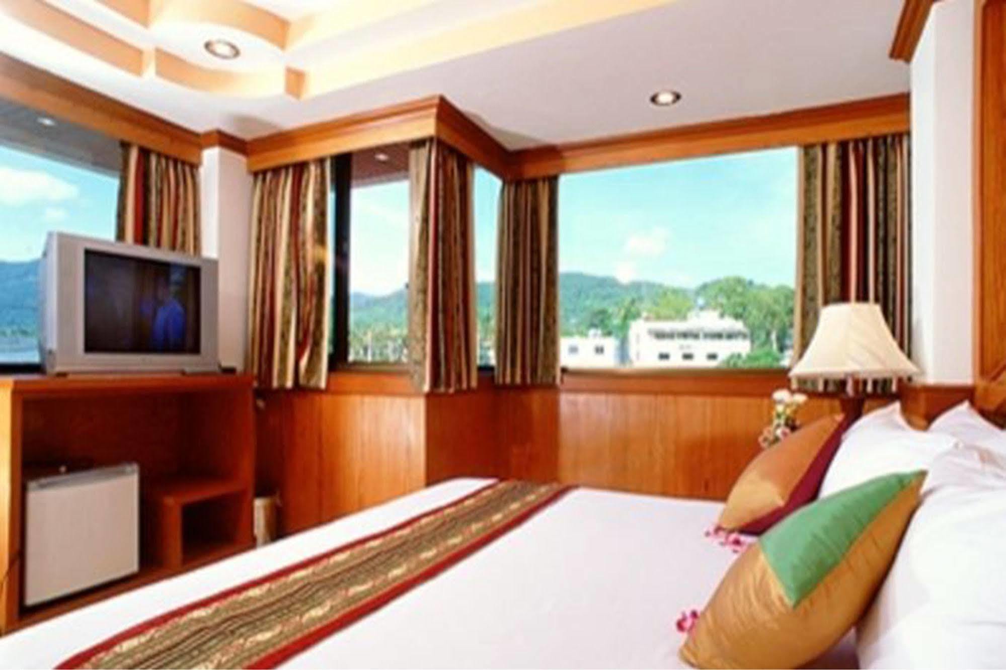 Grand Sea View Resotel Resort Lipa Noi
