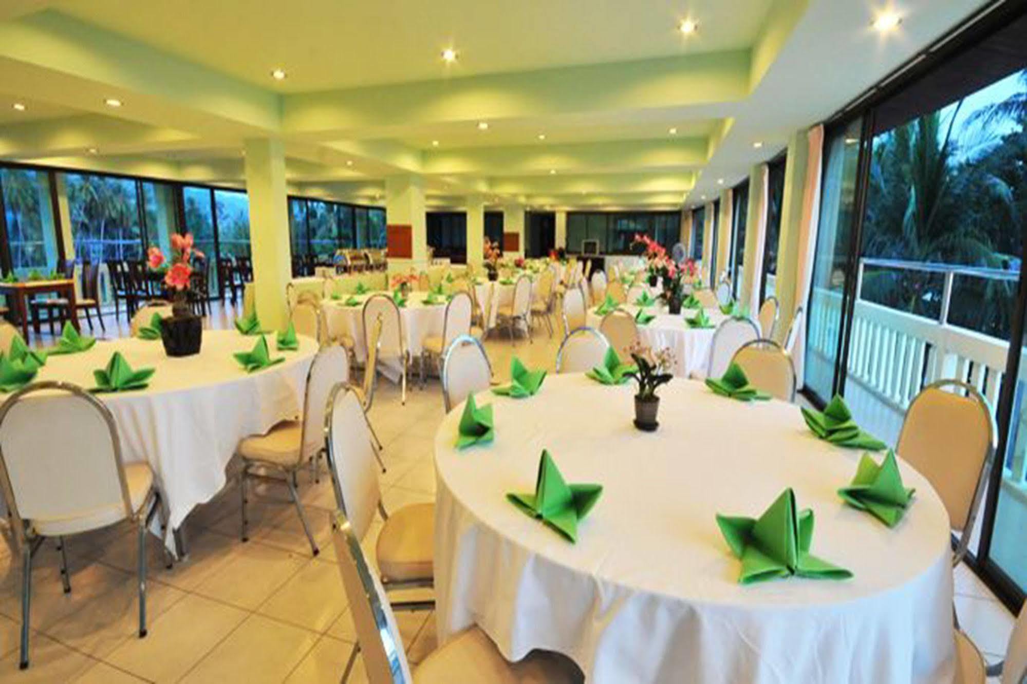 Resort Grand Sea View Resotel Lipa Noi