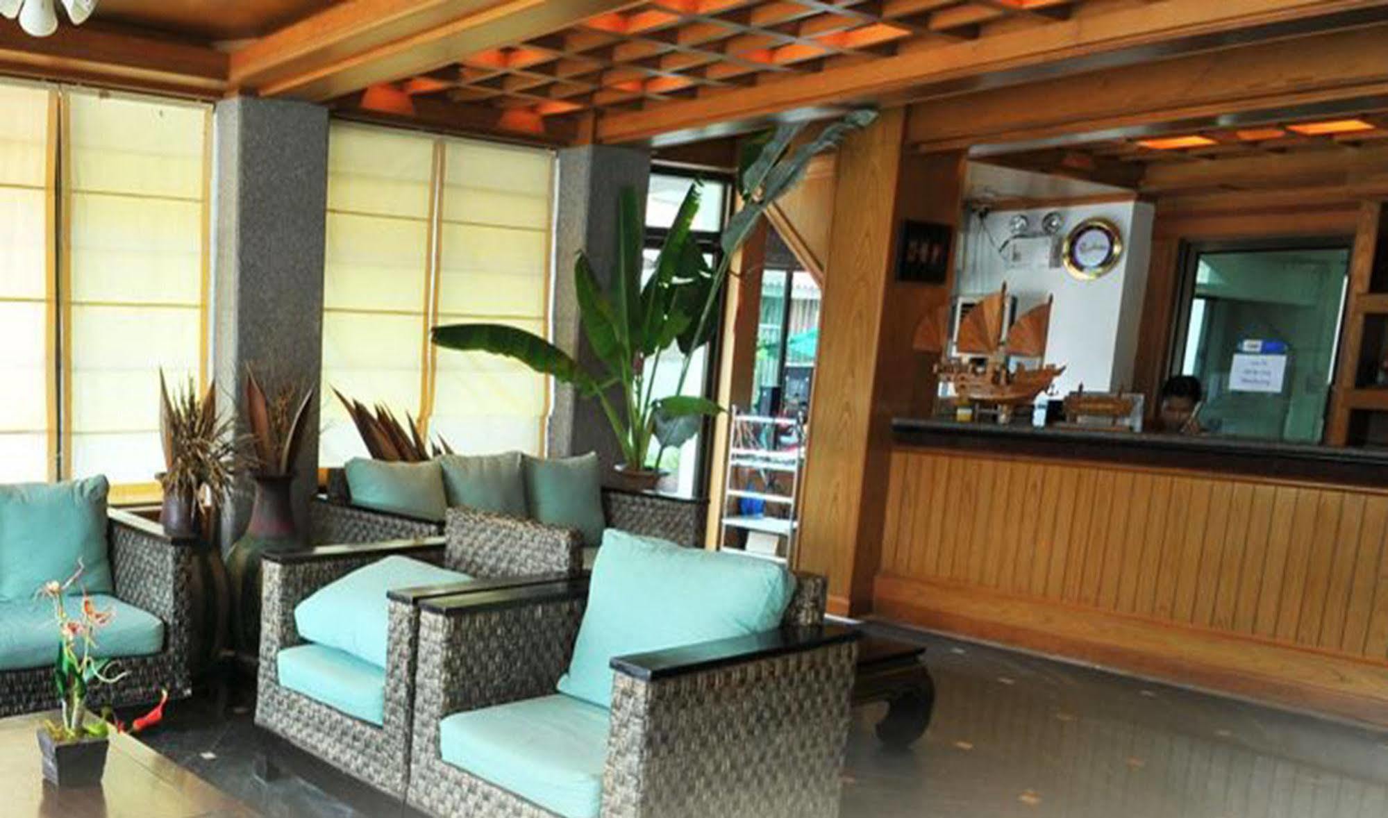 Grand Sea View Resotel Resort Lipa Noi