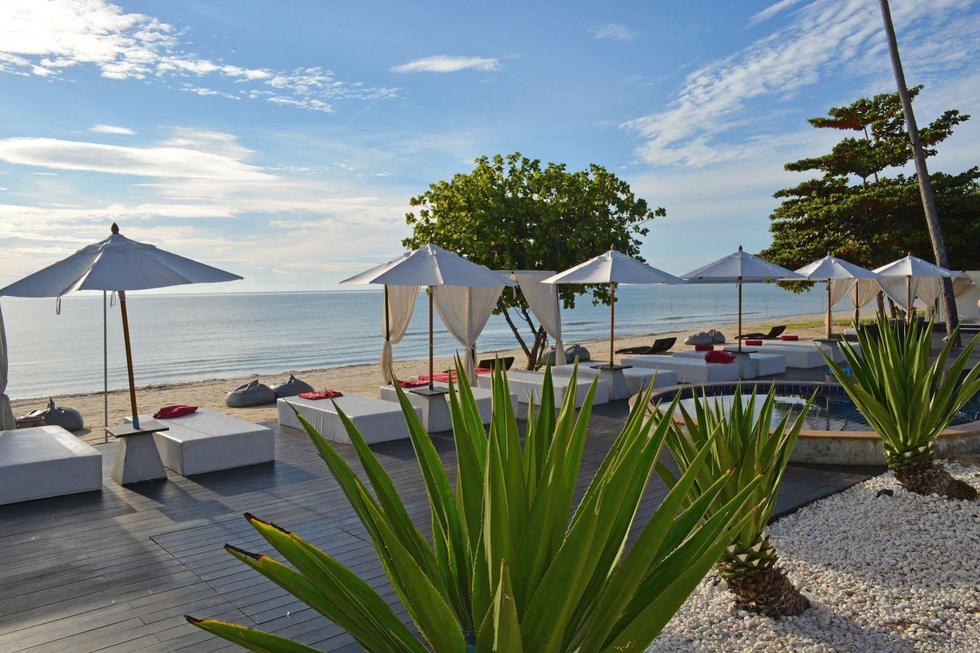 Resort Aava And