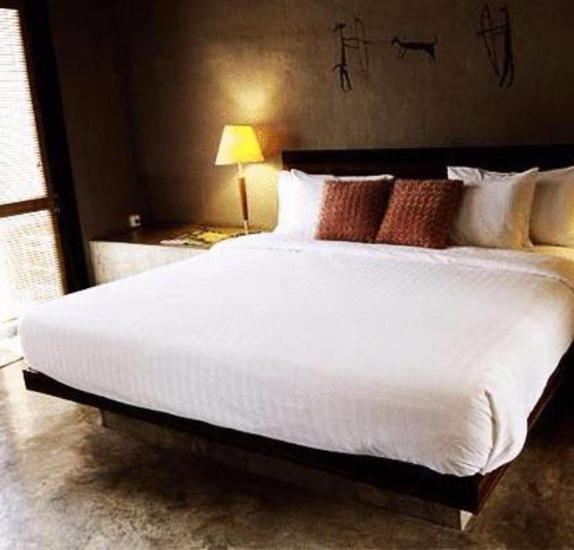 Avatarn Miracles Hotel, Uthai Thani