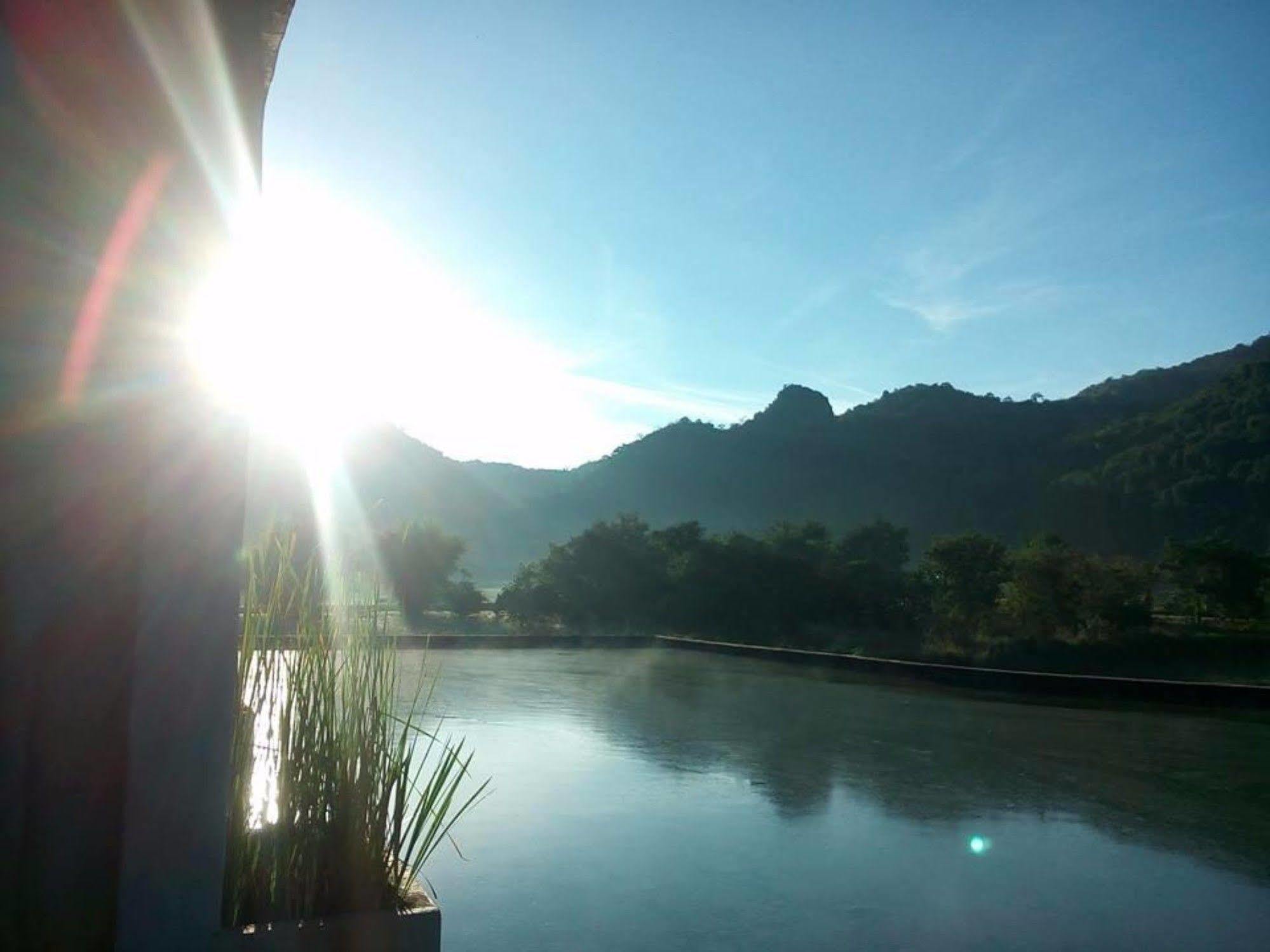Avatarn Miracles Hotel, Hotel Uthai Thani