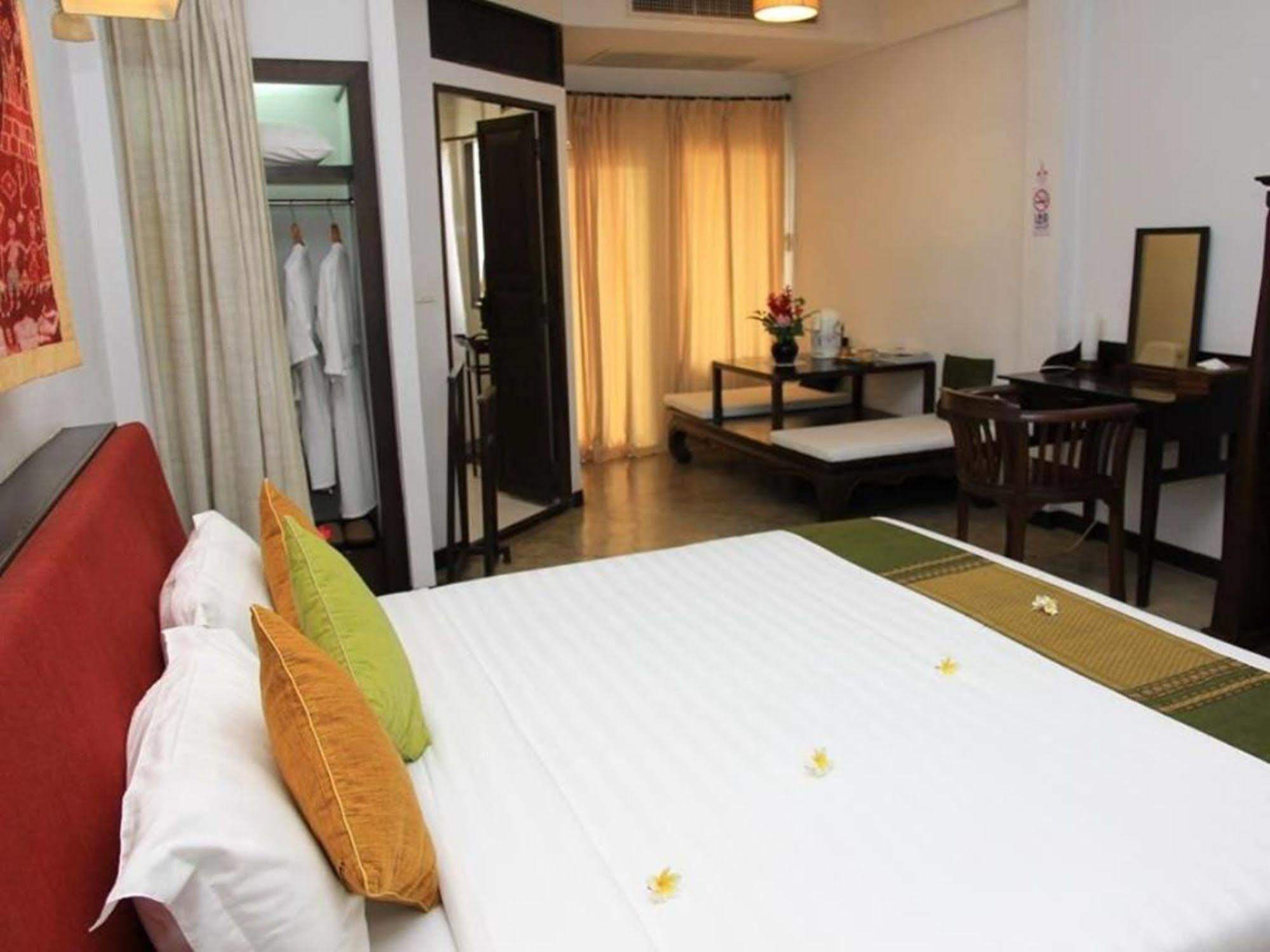 Hotel Ananda Museum Gallery Hotel,