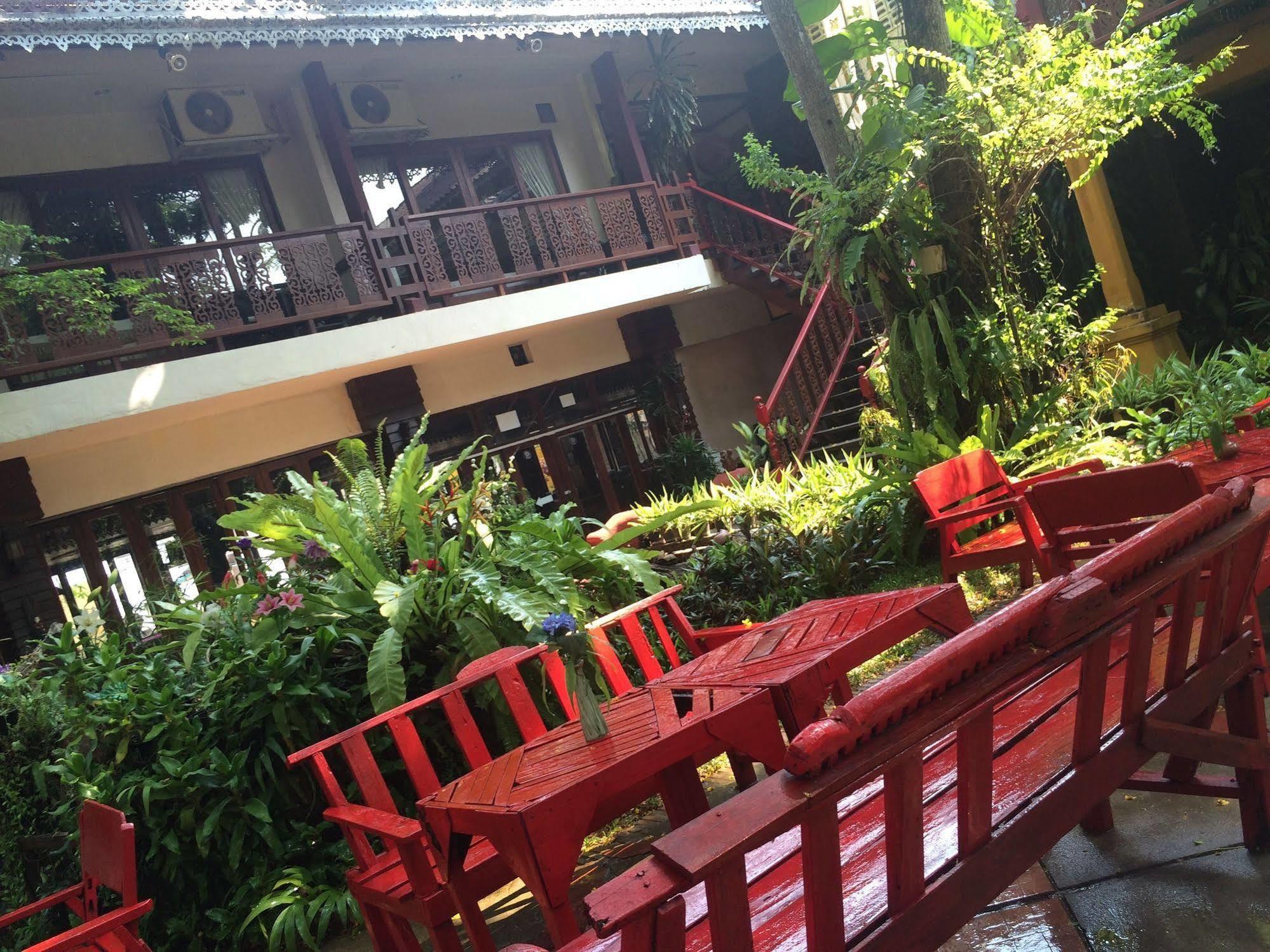 Mae Hong Son Hotel 3*