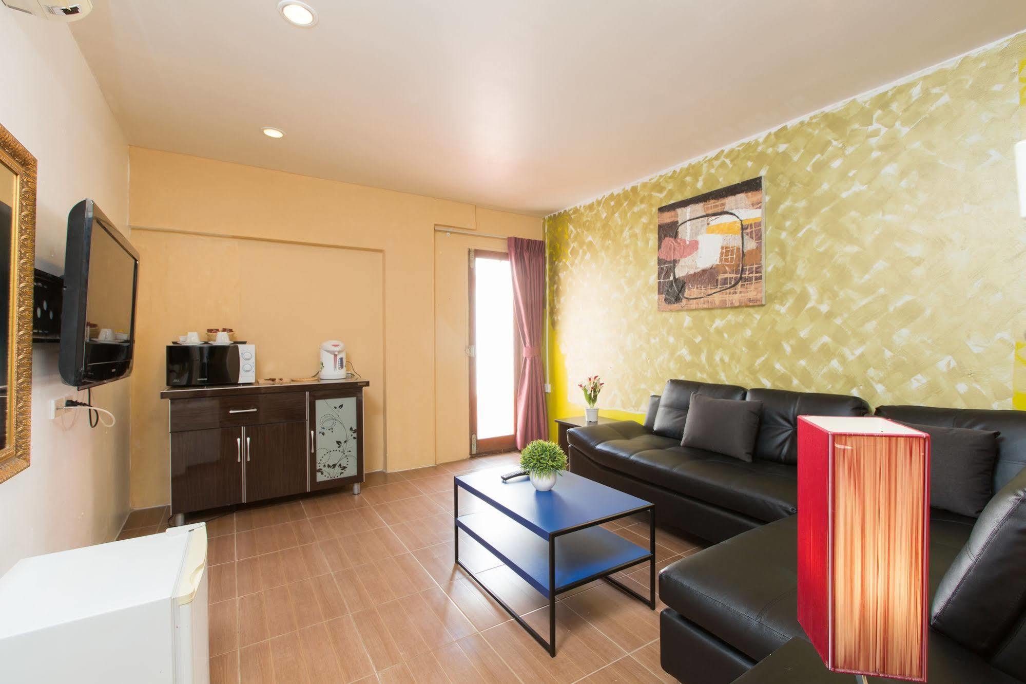 Cool Sea House Guest house