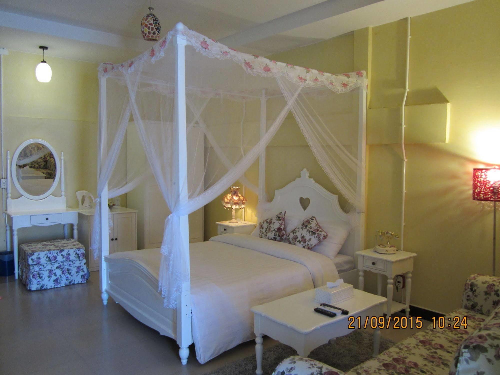 Retro Box Chumphon