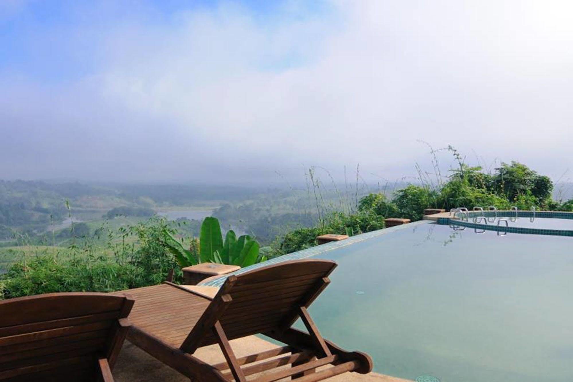 Chiang Rai Valley @doi Hom Fha Resort 4*