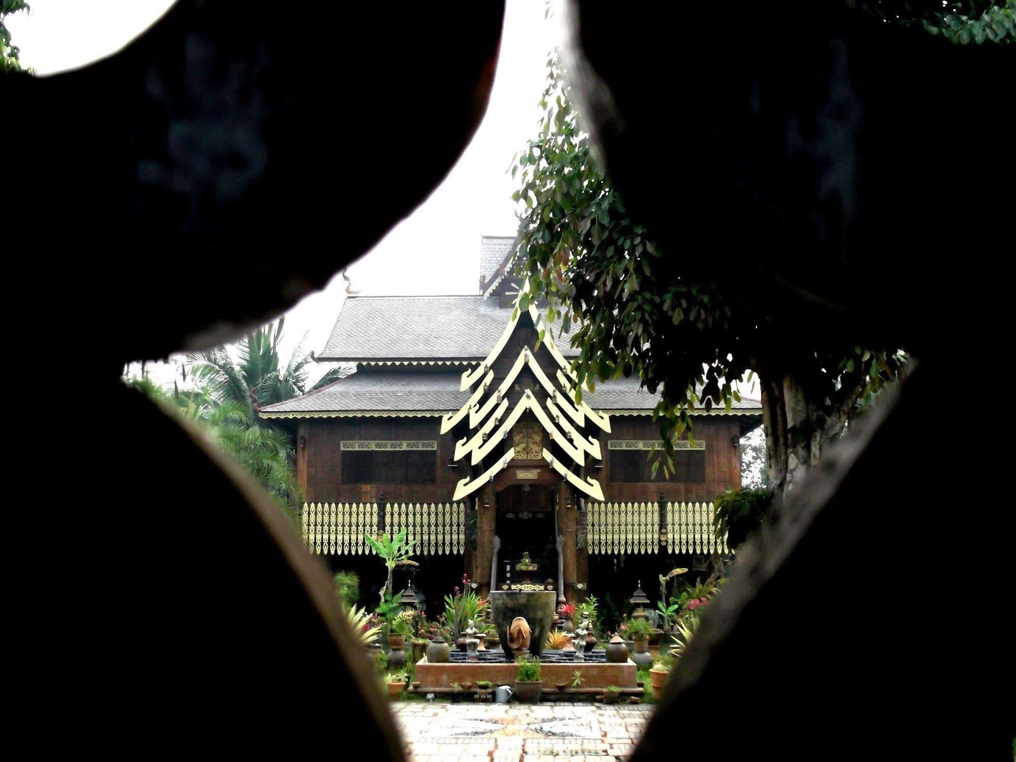 Lanna Saithong 3* San Sai